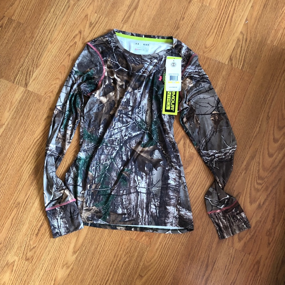 NWT camo under armour long sleeve